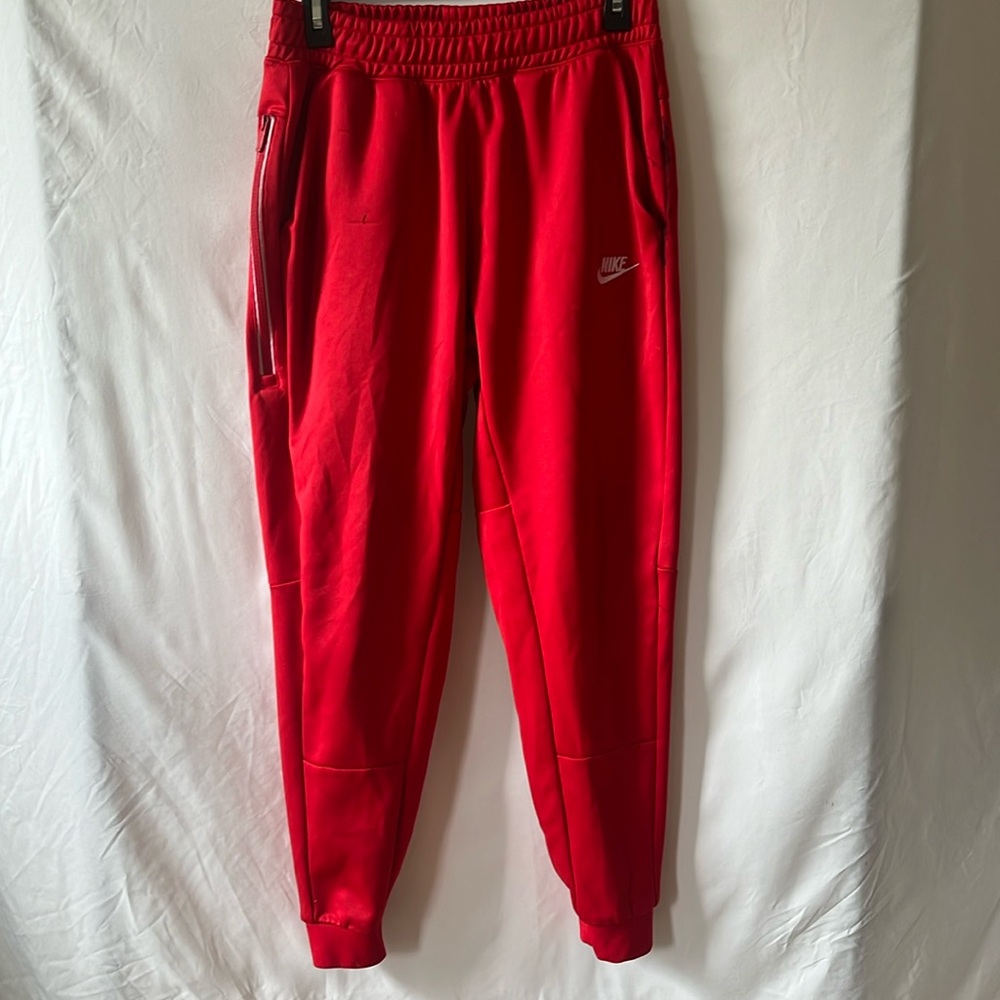 Nike Joggers Medium Imperfections pictured